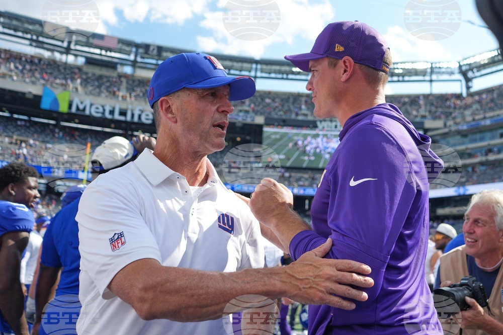 Vikings Giants Football