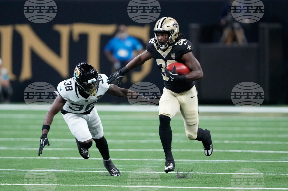 Jaguars Saints Football