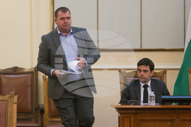 Народно събрание - заседание - Явор Гечев