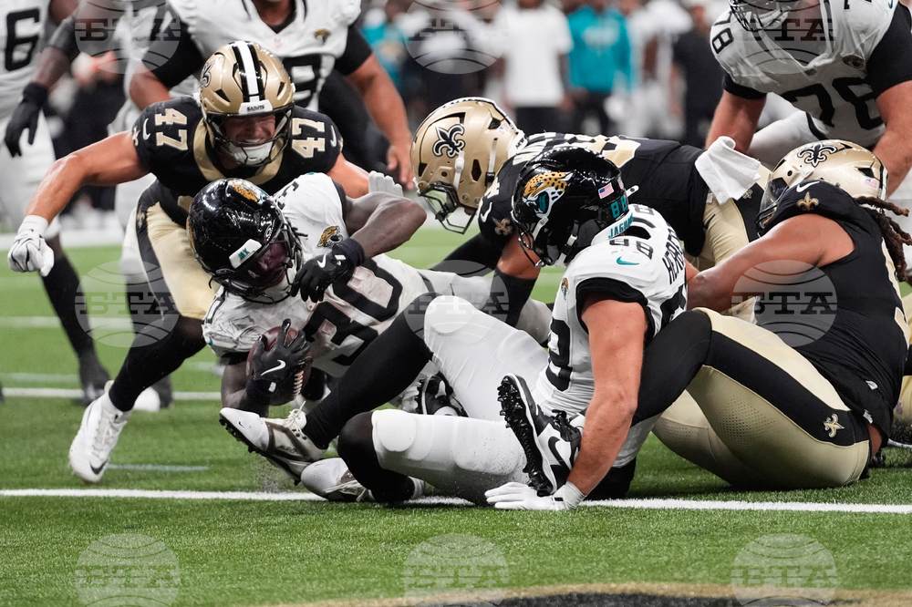 Jaguars Saints Football