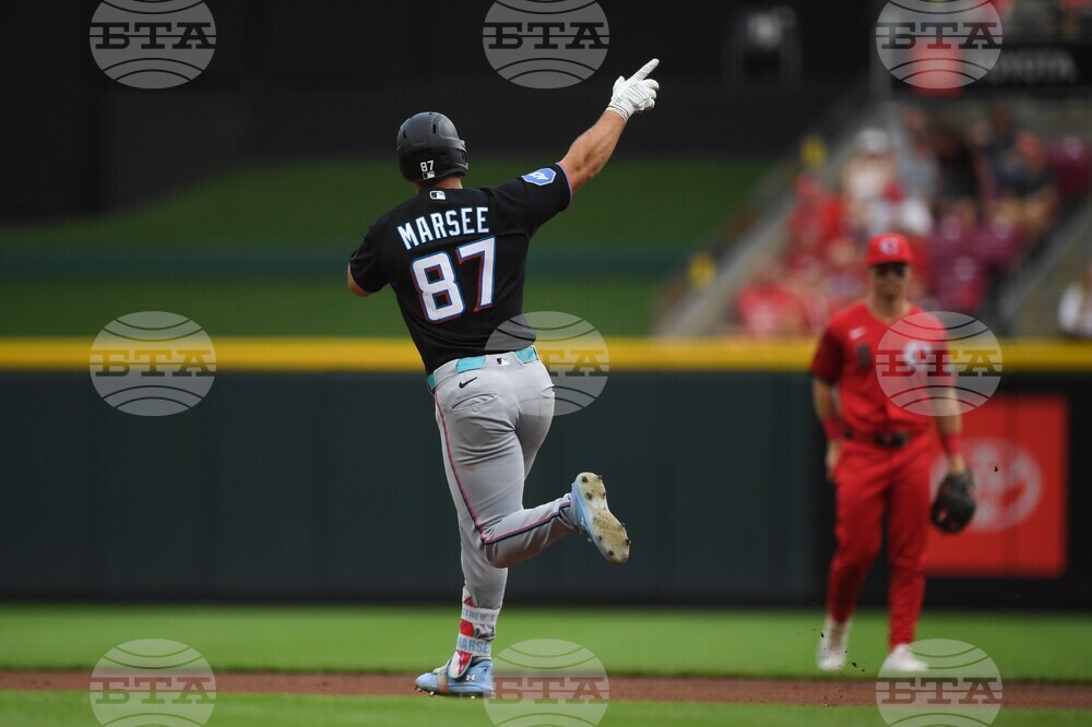 Marlins Reds Baseball