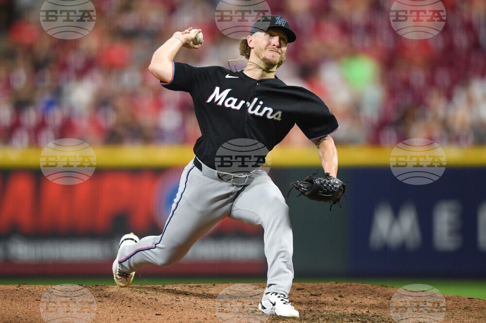 Marlins Reds Baseball