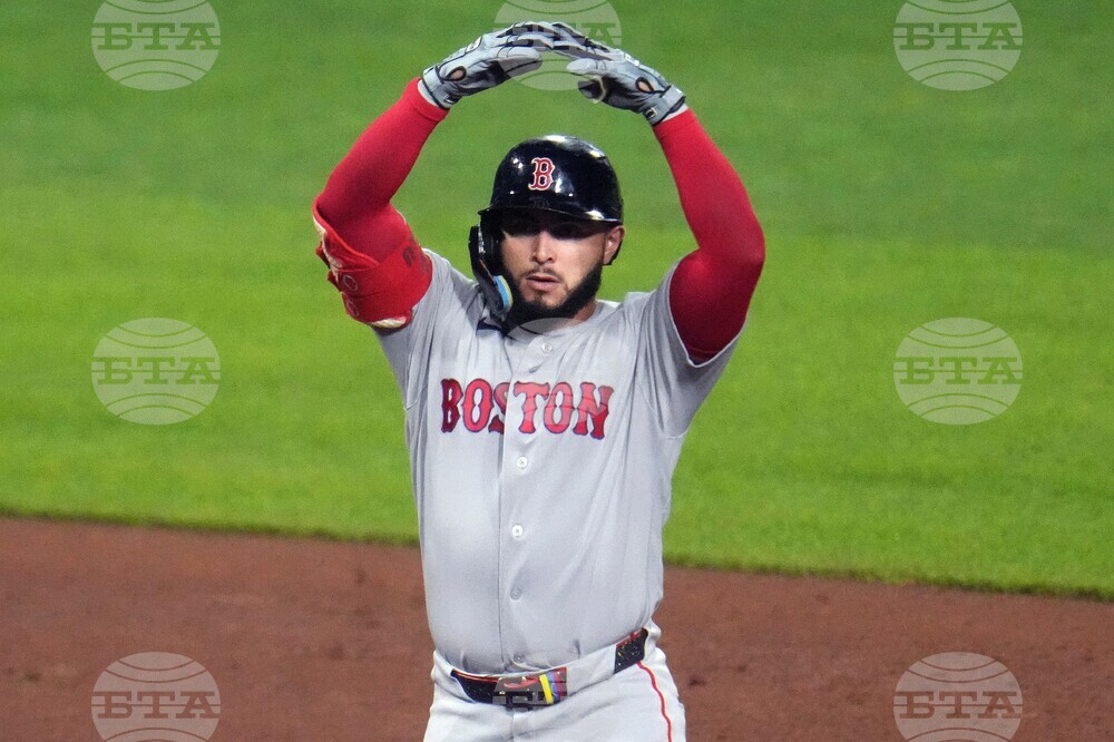 Red Sox Pirates Baseball