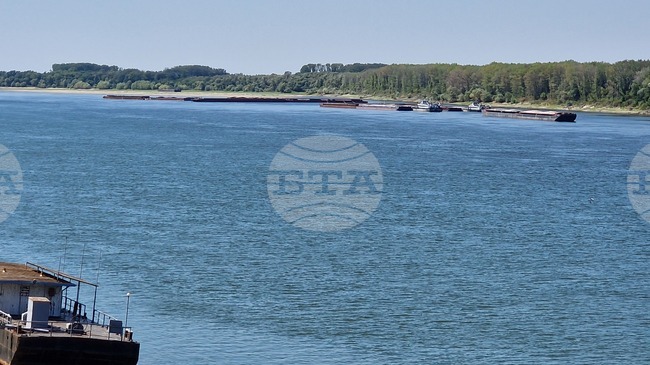 Застой в нивото на река Дунав при водомерните постове Русе и Силистра е регистриран през последните 24 часа