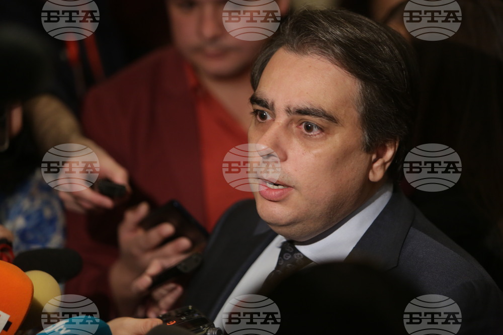 Народно събрание - Асен Василев - брифинг