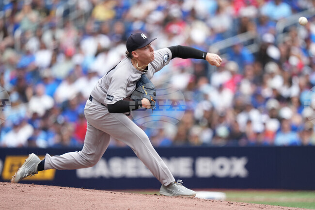 Yankees Blue Jays Baseball