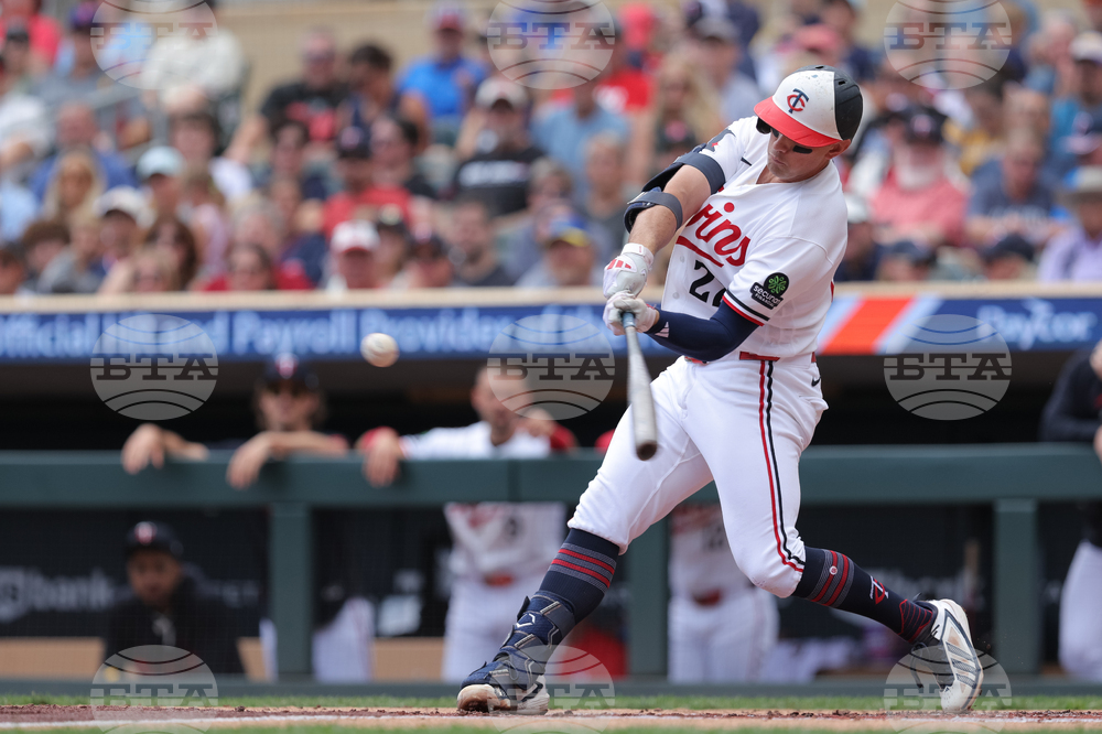 Phillies Twins Baseball