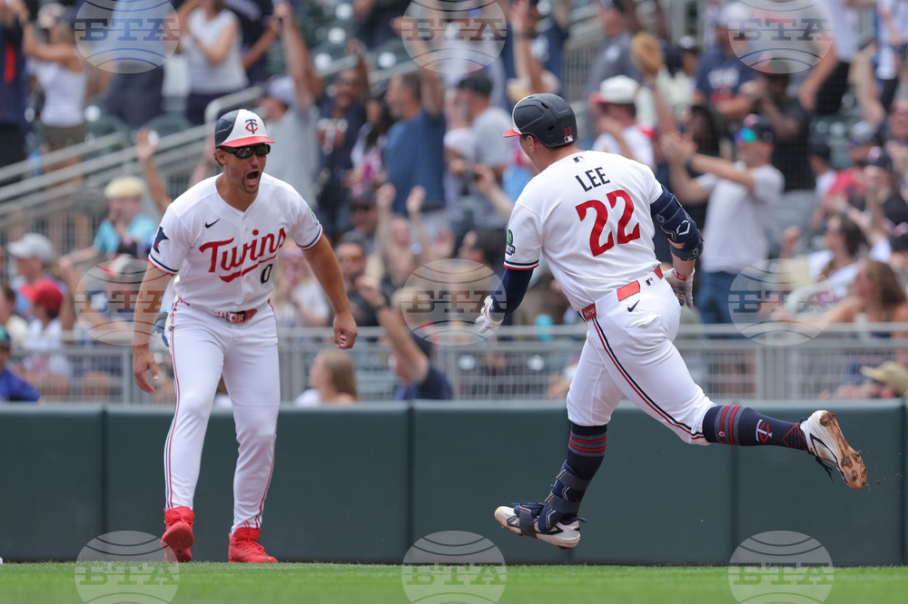 Phillies Twins Baseball