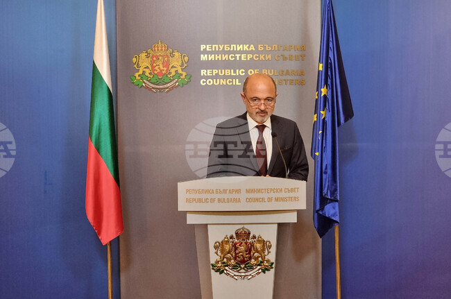 Министерски съвет ‐ Асен Меджидиев ‐ брифинг