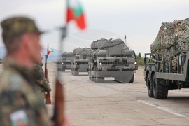 Летище Доброславци - военен парад - подготовка