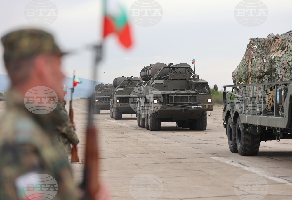 Летище Доброславци - военен парад - подготовка