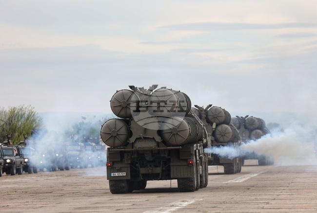 Има нужда от "военен Шенген" в ЕС за подобряване на военната мобилност, според водещ европейски експерт
