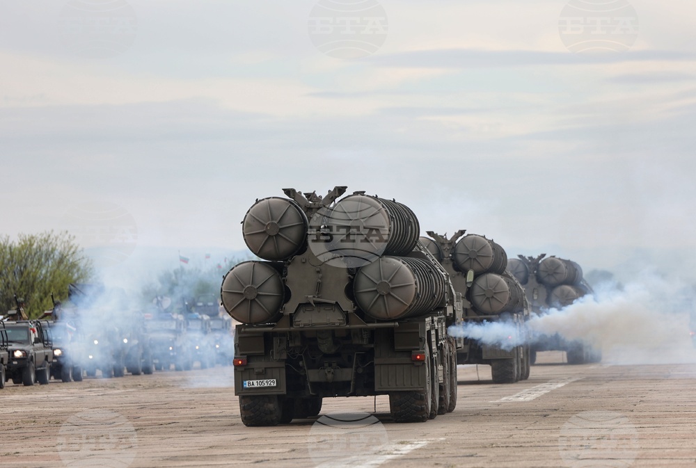 Летище Доброславци - военен парад - подготовка