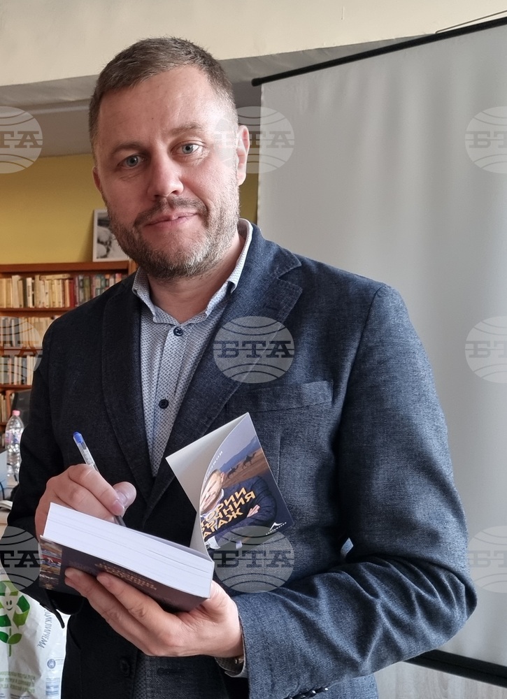 Любопитството към пъстрия свят носи в ръчния си багаж Георги Милков