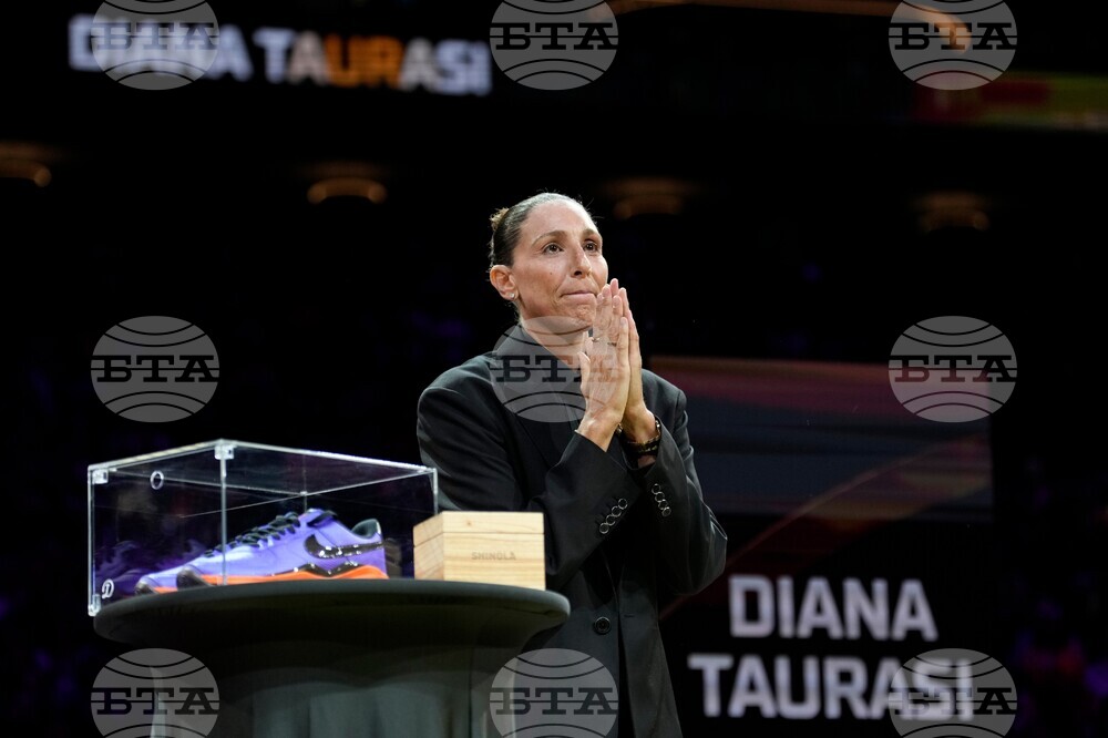 Mercury Taurasi Basketball