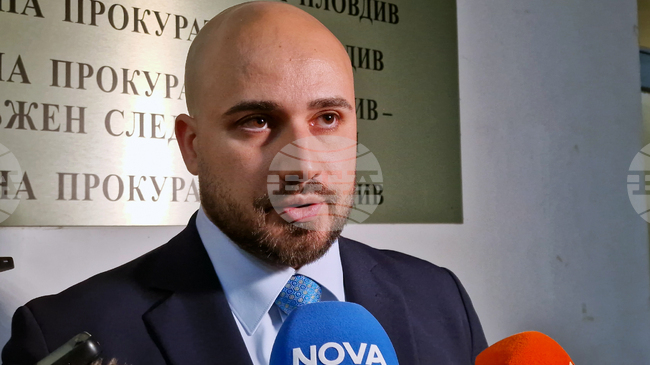 Трима от задържаните в неонацисткия клуб в Пловдив са с обвинения за проповядване към дискриминация, омраза и насилие