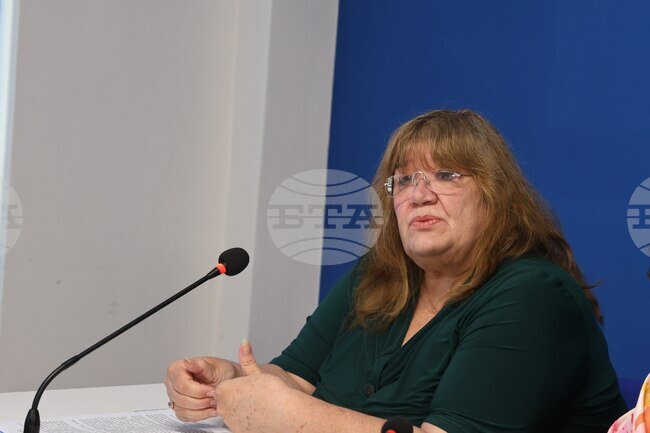 Приемната грижа в област Варна е изправена пред недостиг на кадри, каза ръководителят на областния екип Снежана Борисова
