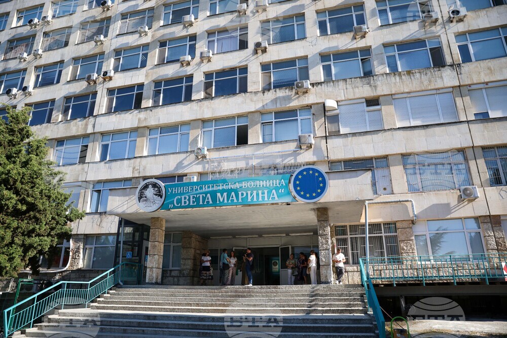 Варна - Чудотворната Хавайска мироточива Иверска икона на Пресвета Богородица - университетската болница „Св. Марина“