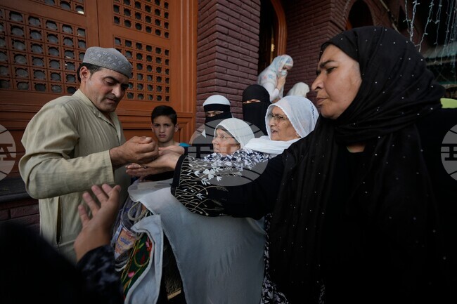 India Kashmir Muslim Festival
