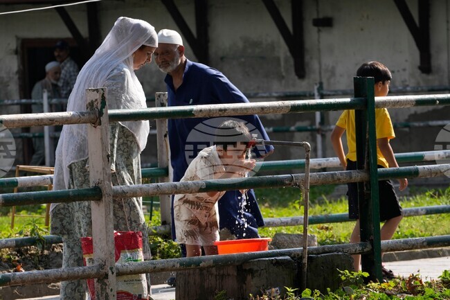 India Kashmir Extreme Weather Heat