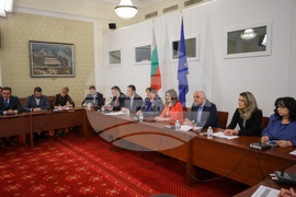 ГЕРБ-СДС -брифинг