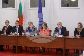 ГЕРБ-СДС -брифинг