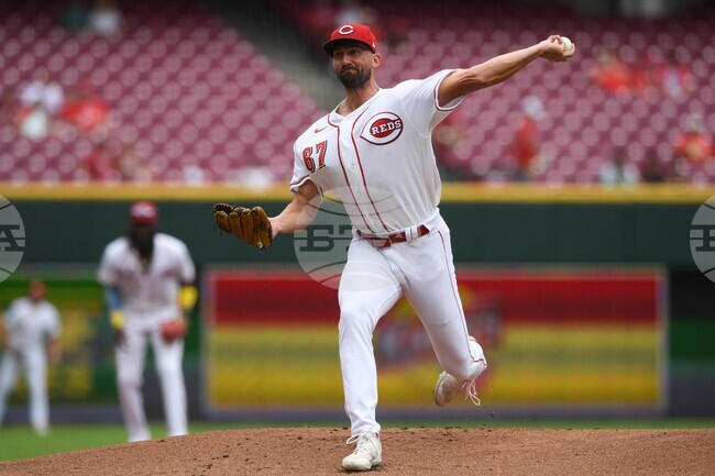 Cardinals Reds Baseball