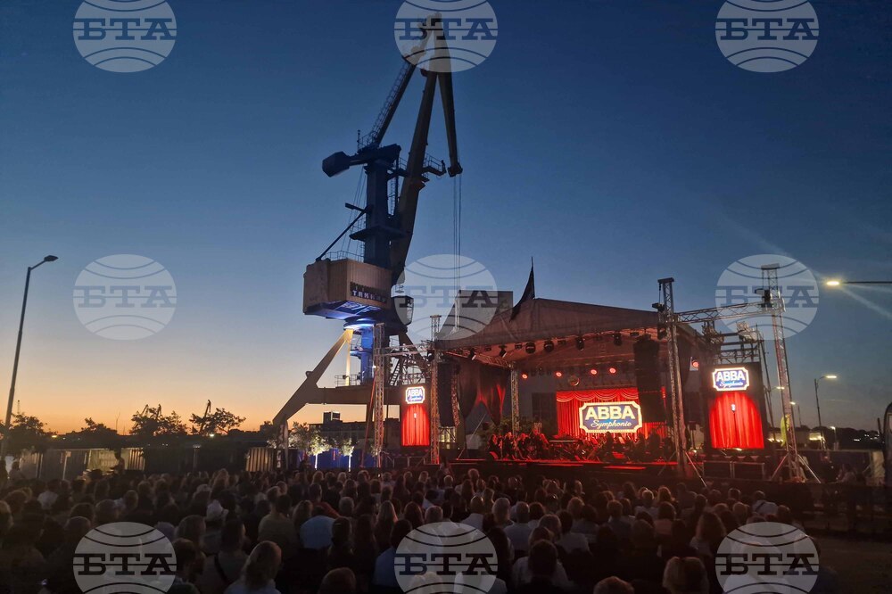 Бургас - ABBA Symphony - Плевенска филхармония - Boom Summer Fest