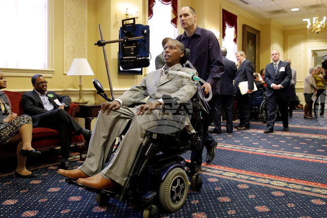Obit Brigance Football