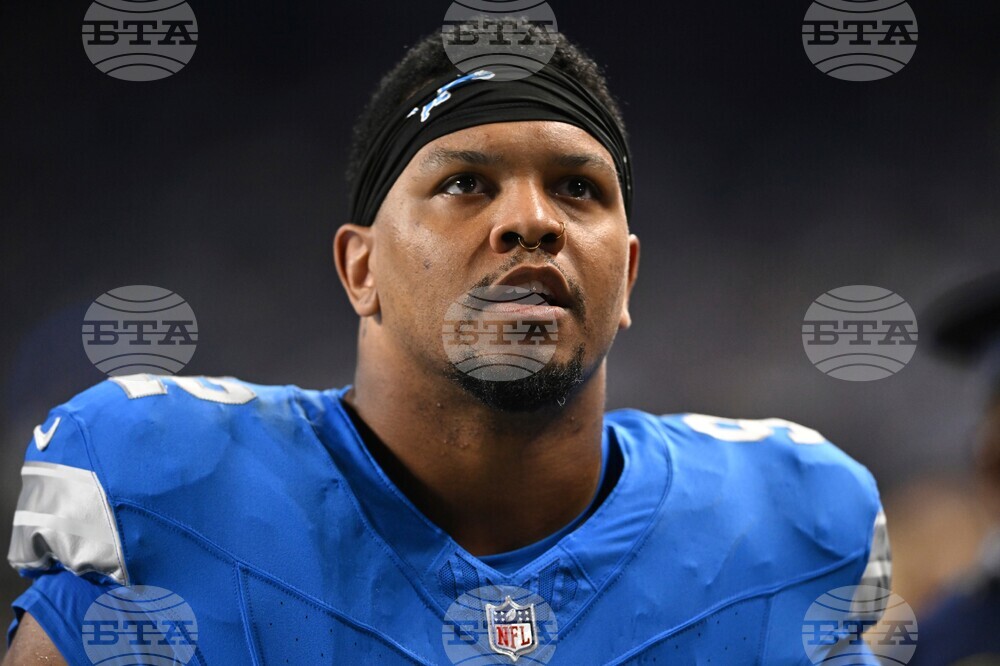 Bears Moves Football