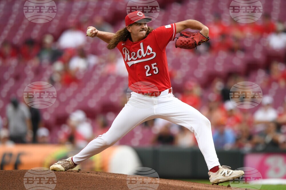 Cardinals Reds Baseball