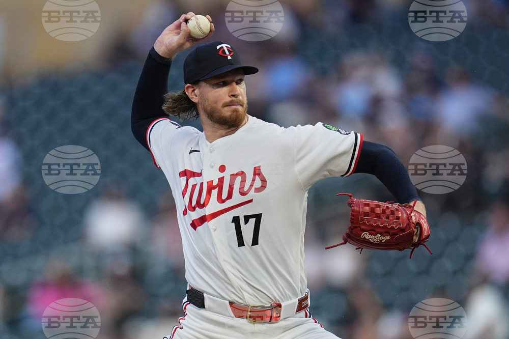 Braves Twins Baseball