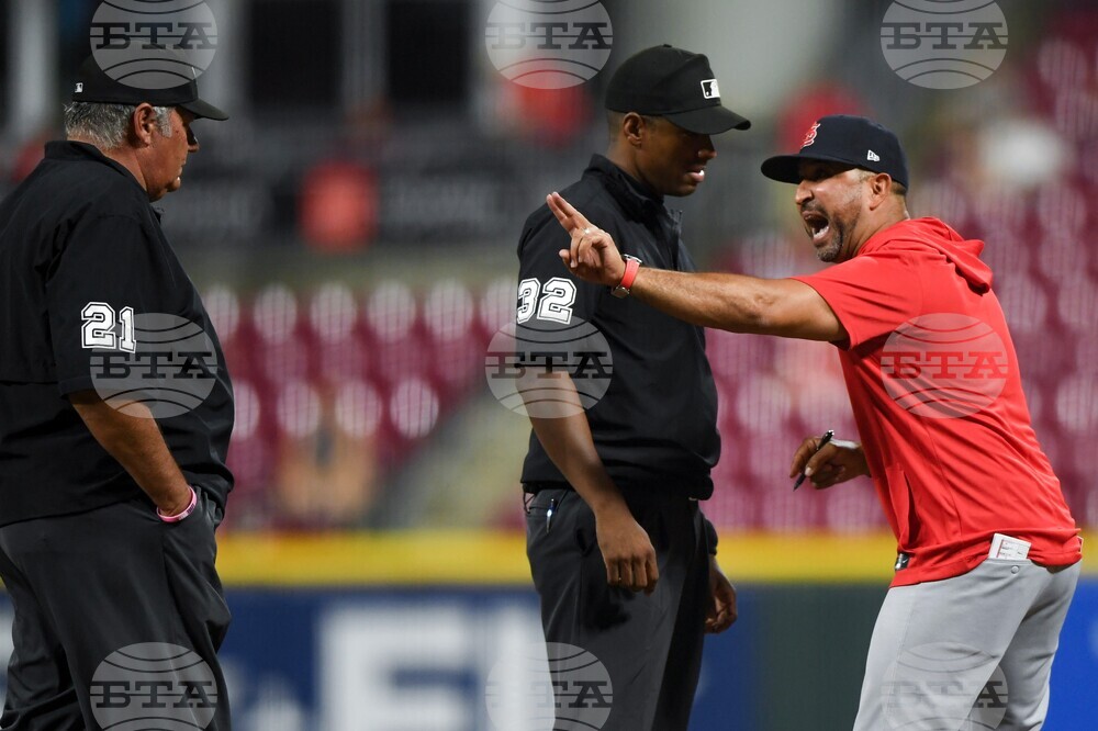 Cardinals Reds Baseball