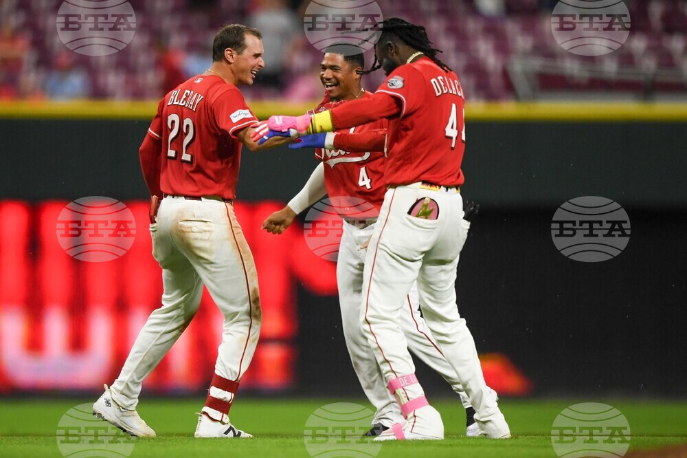 Cardinals Reds Baseball