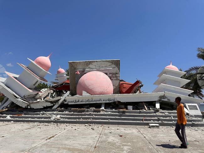 APTOPIX Indonesia Earthquake