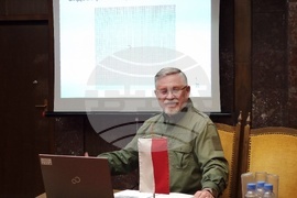 Ловеч - изложба - „Птиците на България през очите на един поляк“