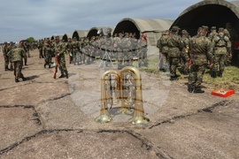 Летище Доброславци - военен парад - подготовка