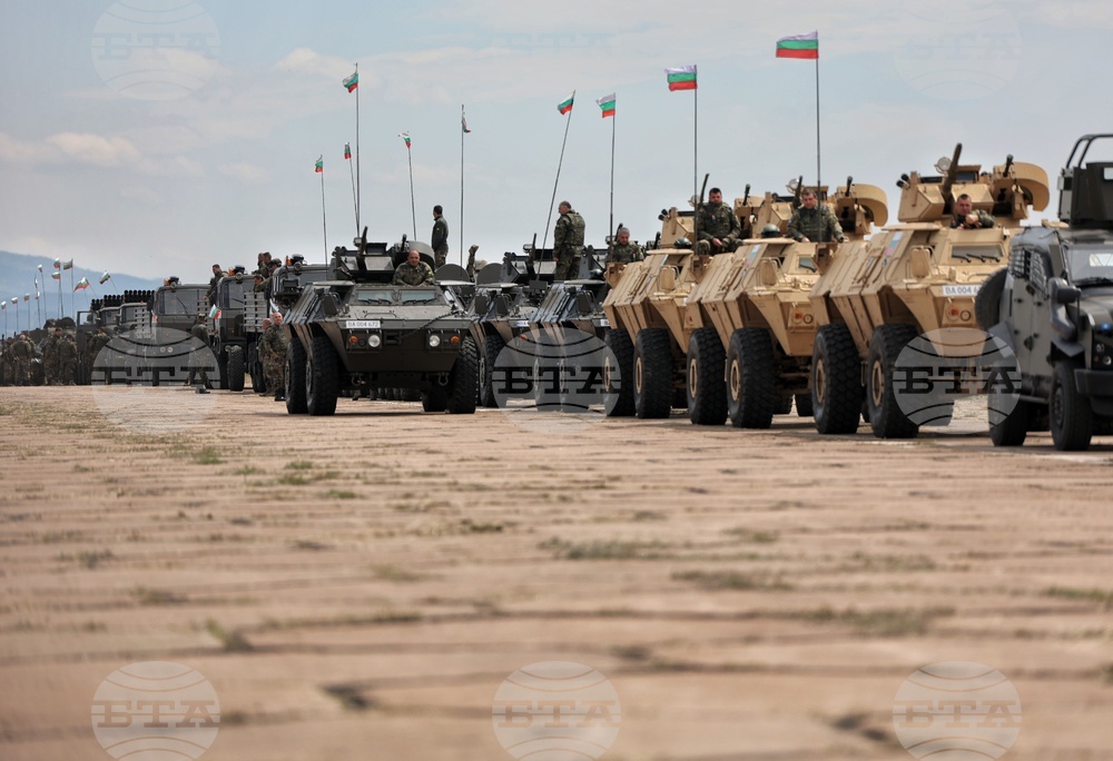 Летище Доброславци - военен парад - подготовка