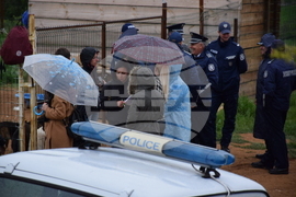 Село Логодаж - център за кучета - незаконни постройки - събаряне