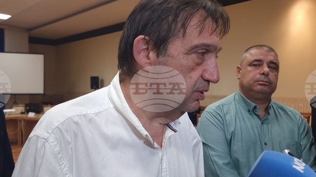 В момента правим възлагане на чисто нов довеждащ водопровод, който ще захранва Плевен и Ловеч, каза регионалният министър Иван Шишков 