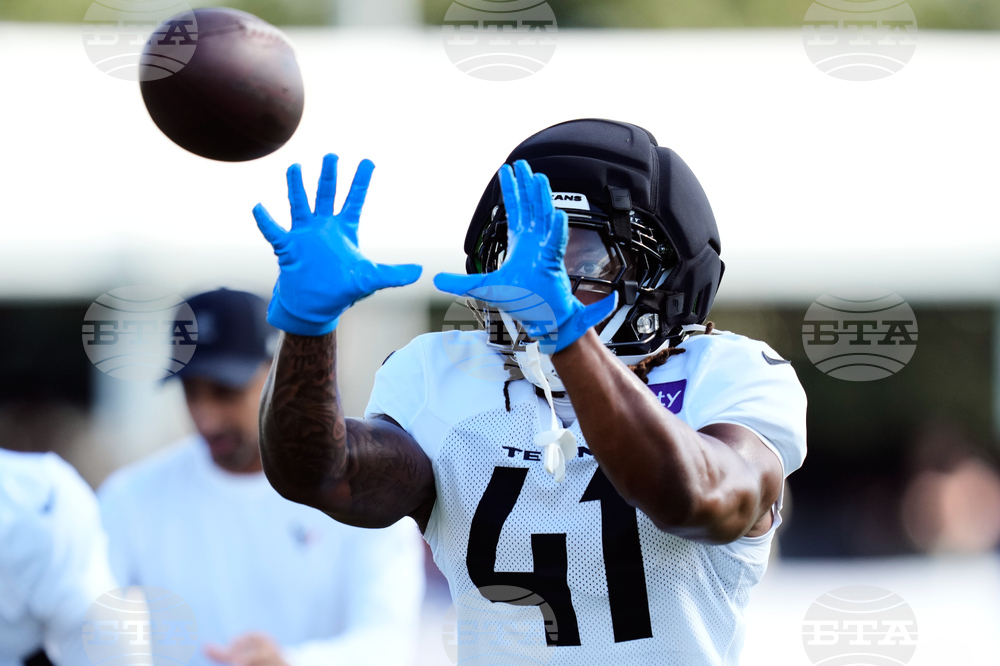 Raiders Texans Camp Football