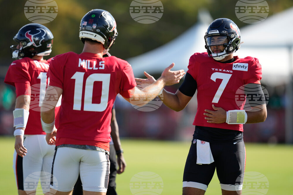 Raiders Texans Camp Football