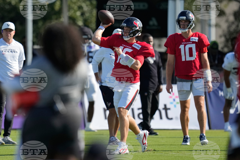 Raiders Texans Camp Football