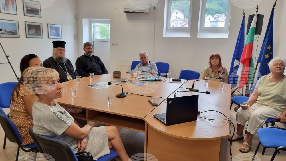 Национален пресклуб на БТА Враца - списание ЛИК - „Свети Йоан Рилски - 1080 години небесен закрилник на Българския народ“ - представяне