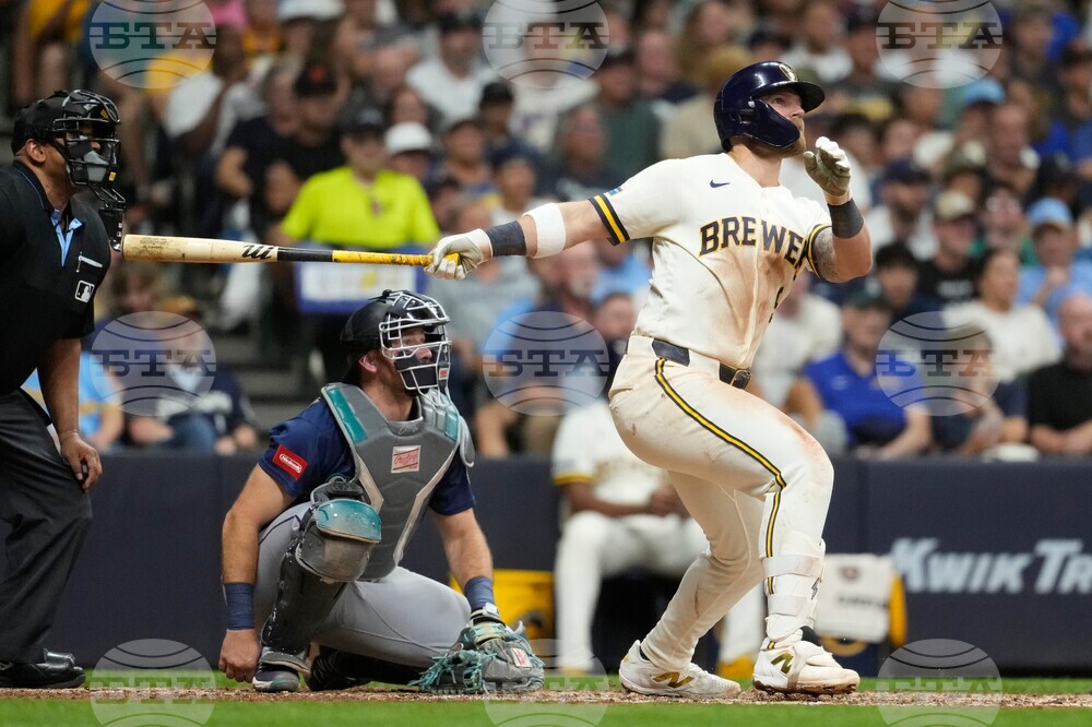 Mariners Brewers Baseball