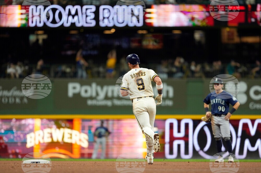 Mariners Brewers Baseball