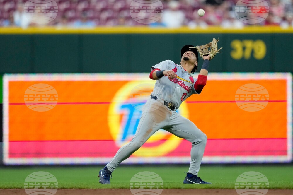 Cardinals Reds Baseball