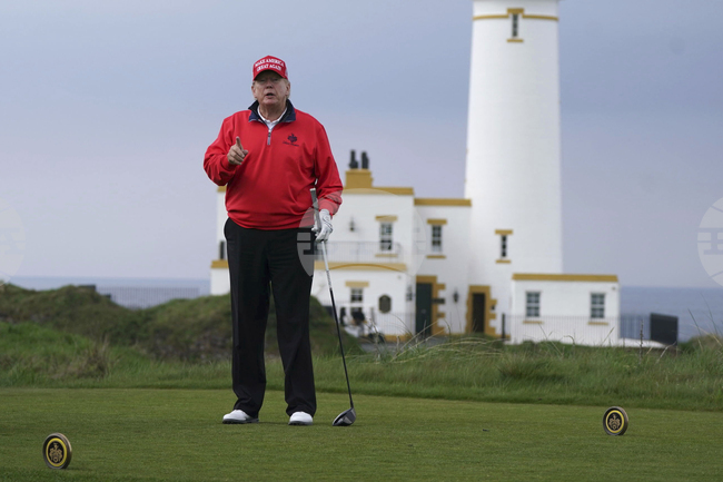 Шотландската полиция се подготвя за възможна визита на Тръмп в Шотландия този месец