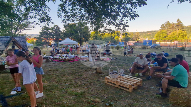 Troyan Brings Generations Together around Shared Table