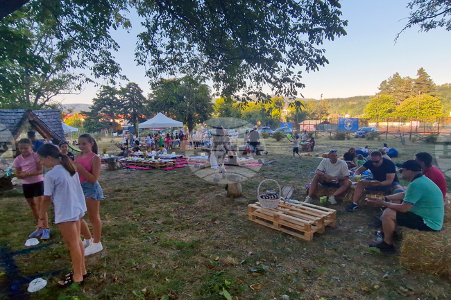 Troyan Brings Generations Together around Shared Table